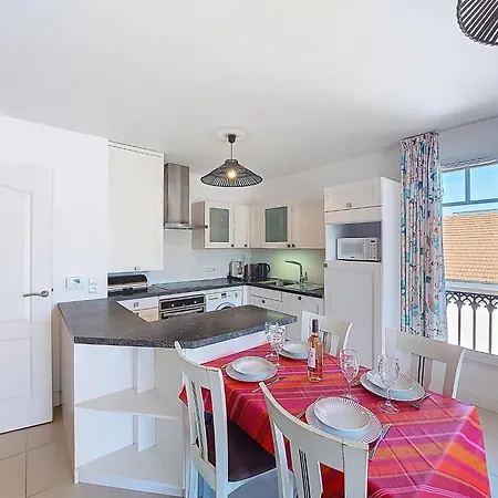 Daire Regatta-2 By Interhome